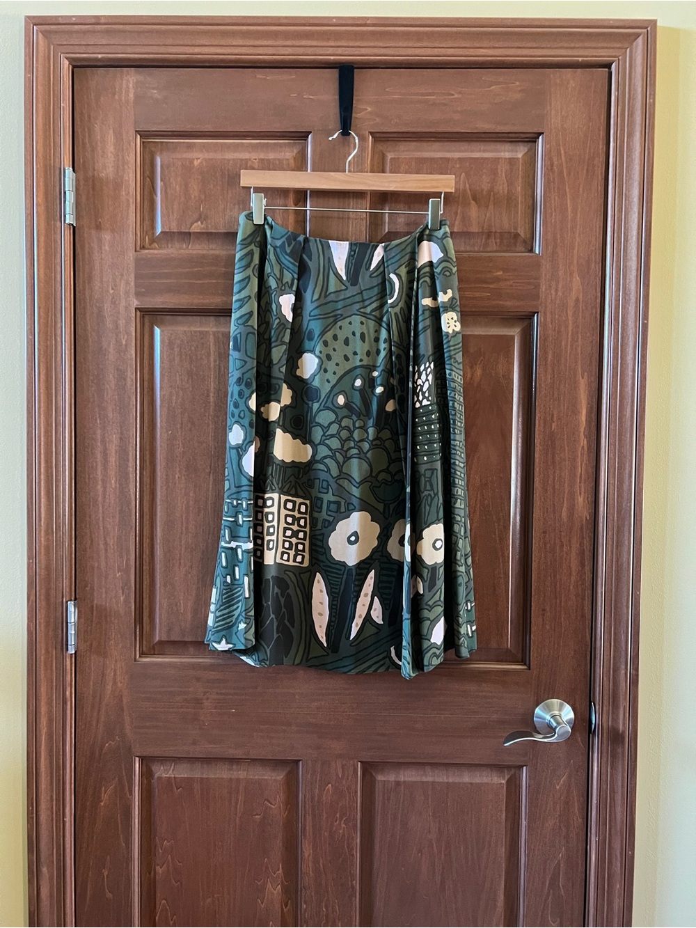 Marimekko Green and Cream Graphic A-Line Skirt - Picture 3 of 16